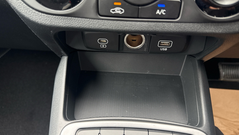 Hyundai i10 1.0 [63] Advance 5dr Auto [Nav] Petrol Hatchback